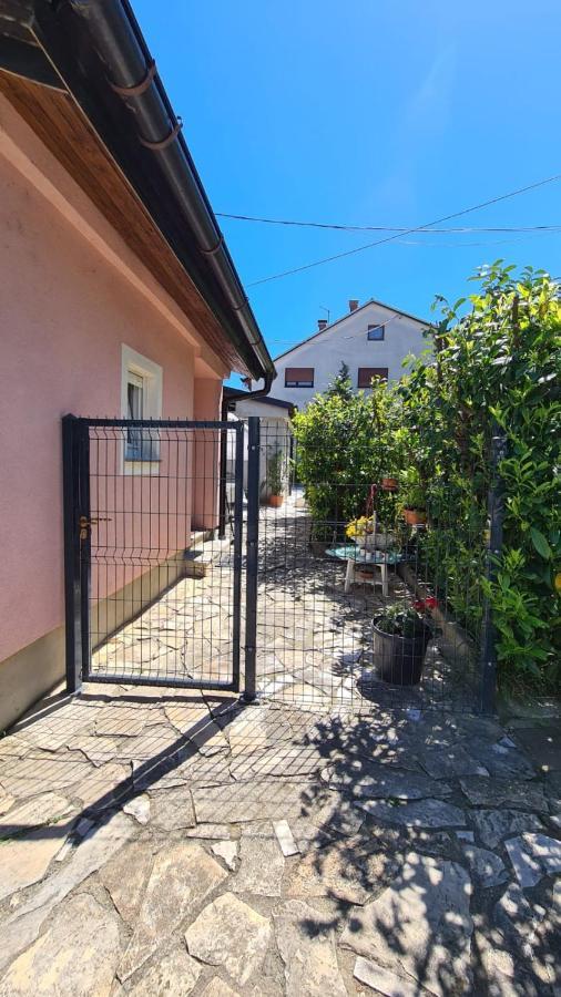ザグレブSt Anthony'S House With Parkingアパートメント エクステリア 写真